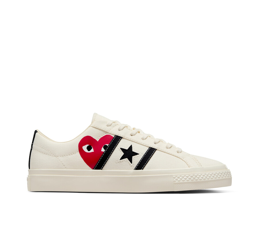 converse x cdg play one star academy pro blanc