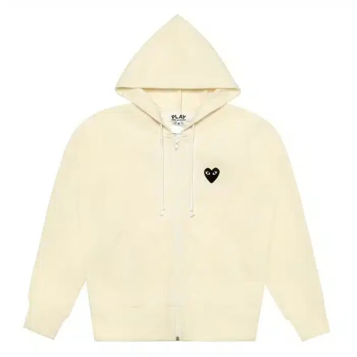 sweat à capuche zippé crème cdg avec cœur noir