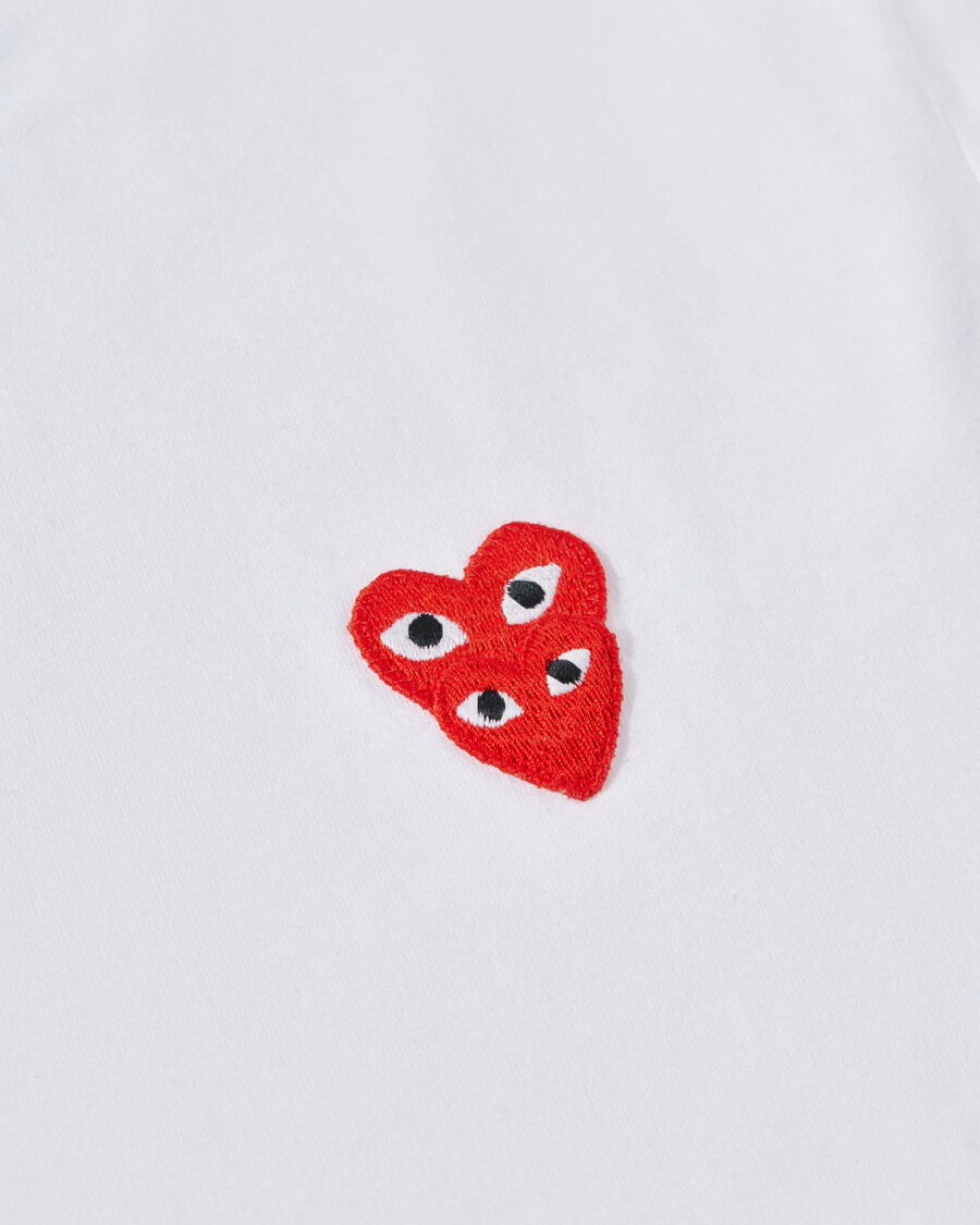 t-shirt à manches longues play avec double cœur rouge blanc