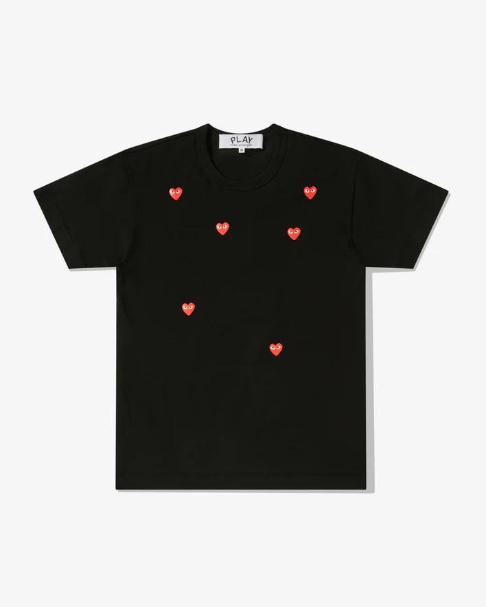 t-shirt noir play multi red heart logo